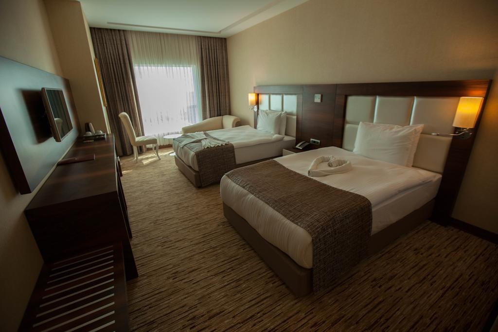 Mitannia Regency Hotel Diyarbakir Bagian luar foto